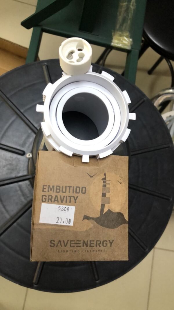 SPOT EMBUTIDO FRAME NO GRAVITY DICROICA SE-330.2609 SAVE